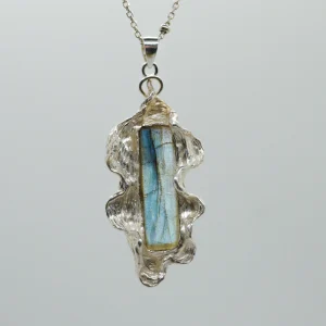 Bar-Cut Labradorite Pendant