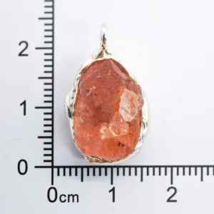 Alternative view of Strawberry Quartz Pendant